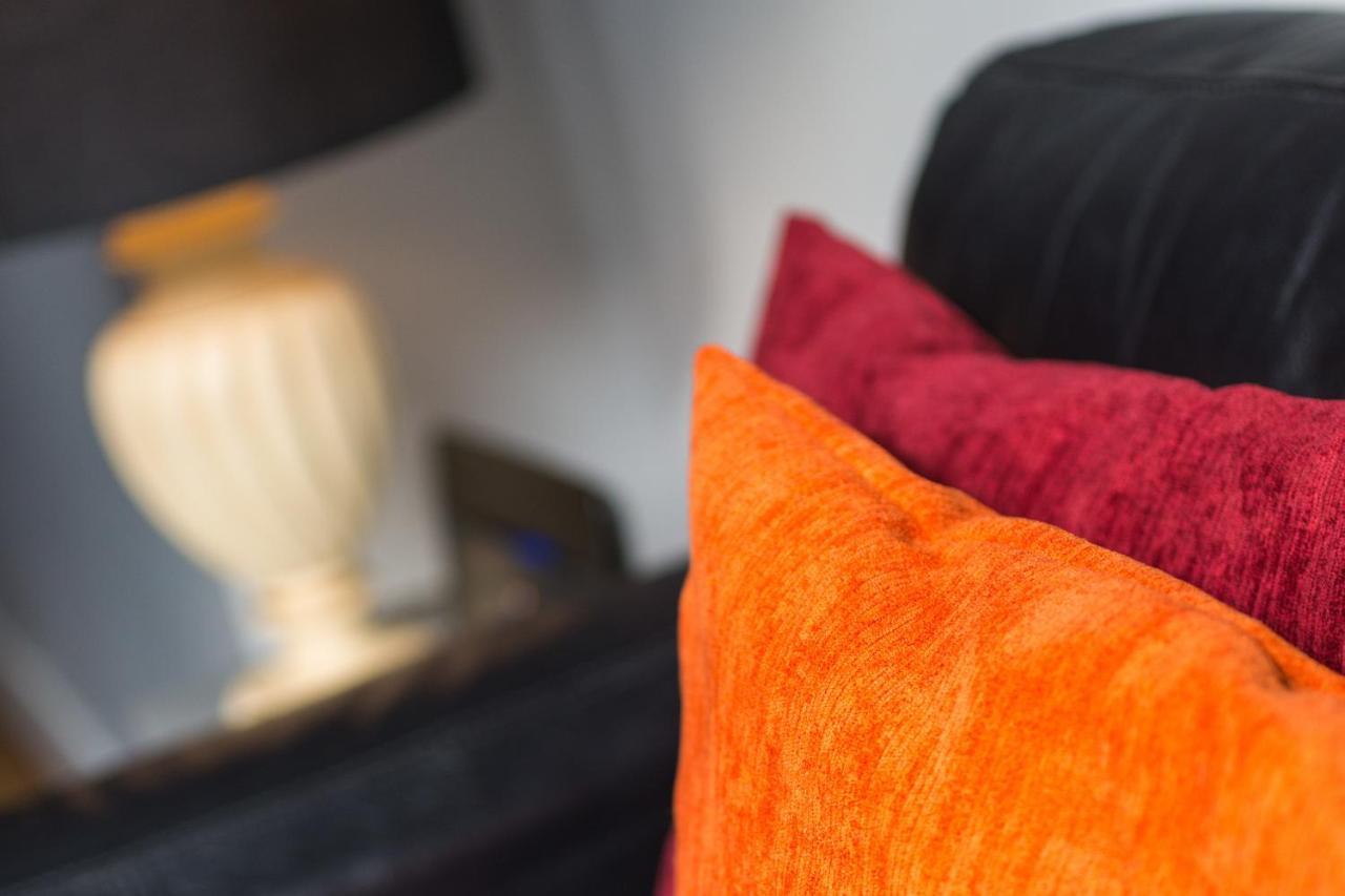 Royal Mile Modern Apartment Edinburgh Ngoại thất bức ảnh