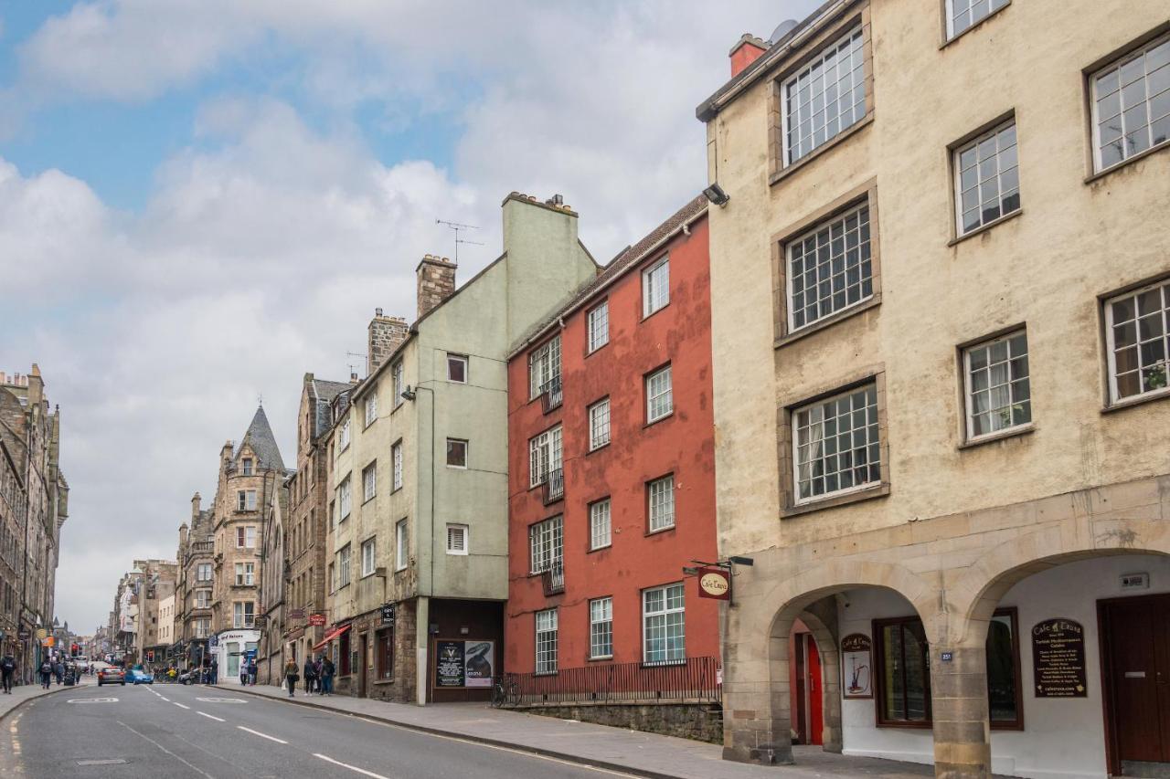 Royal Mile Modern Apartment Edinburgh Ngoại thất bức ảnh