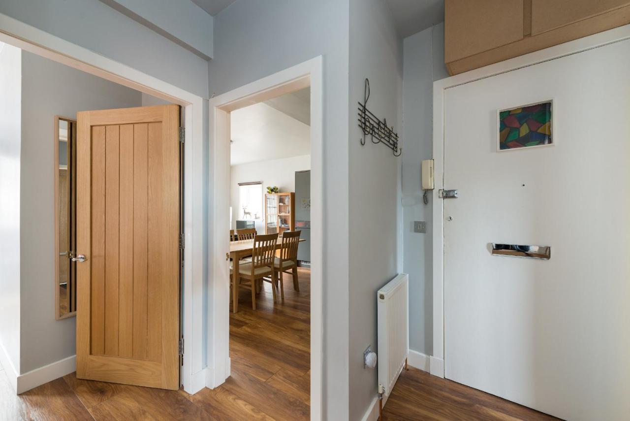 Royal Mile Modern Apartment Edinburgh Ngoại thất bức ảnh